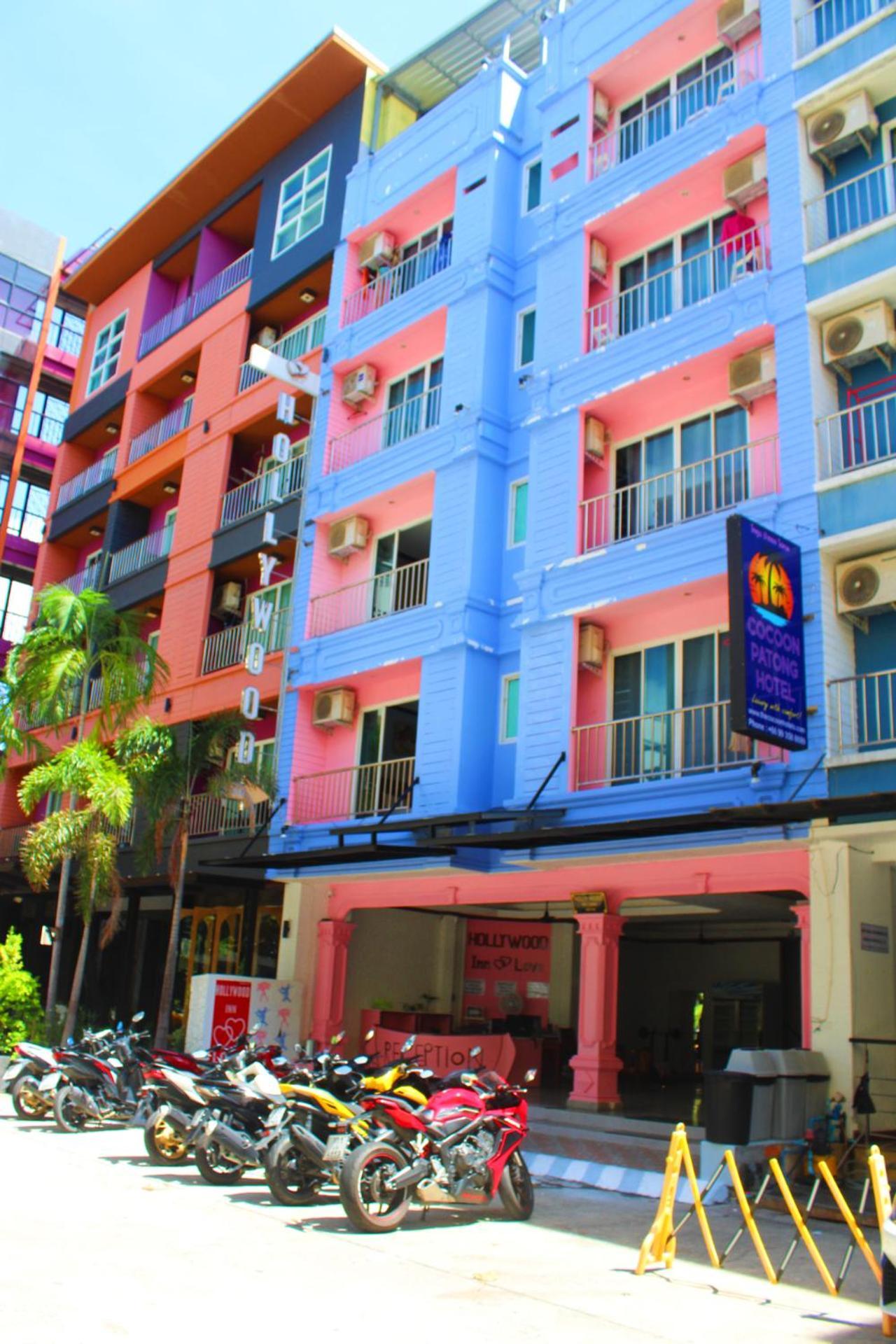 Hollywood Inn Hotel Patong Exterior foto