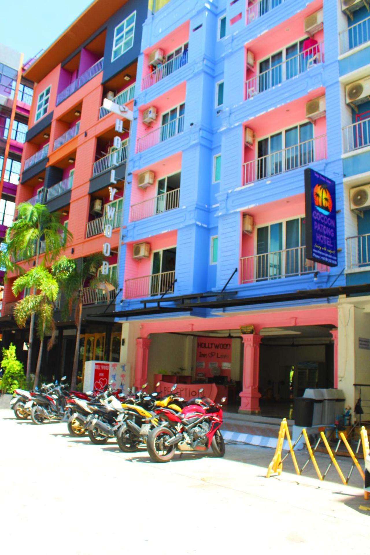 Hollywood Inn Hotel Patong Exterior foto